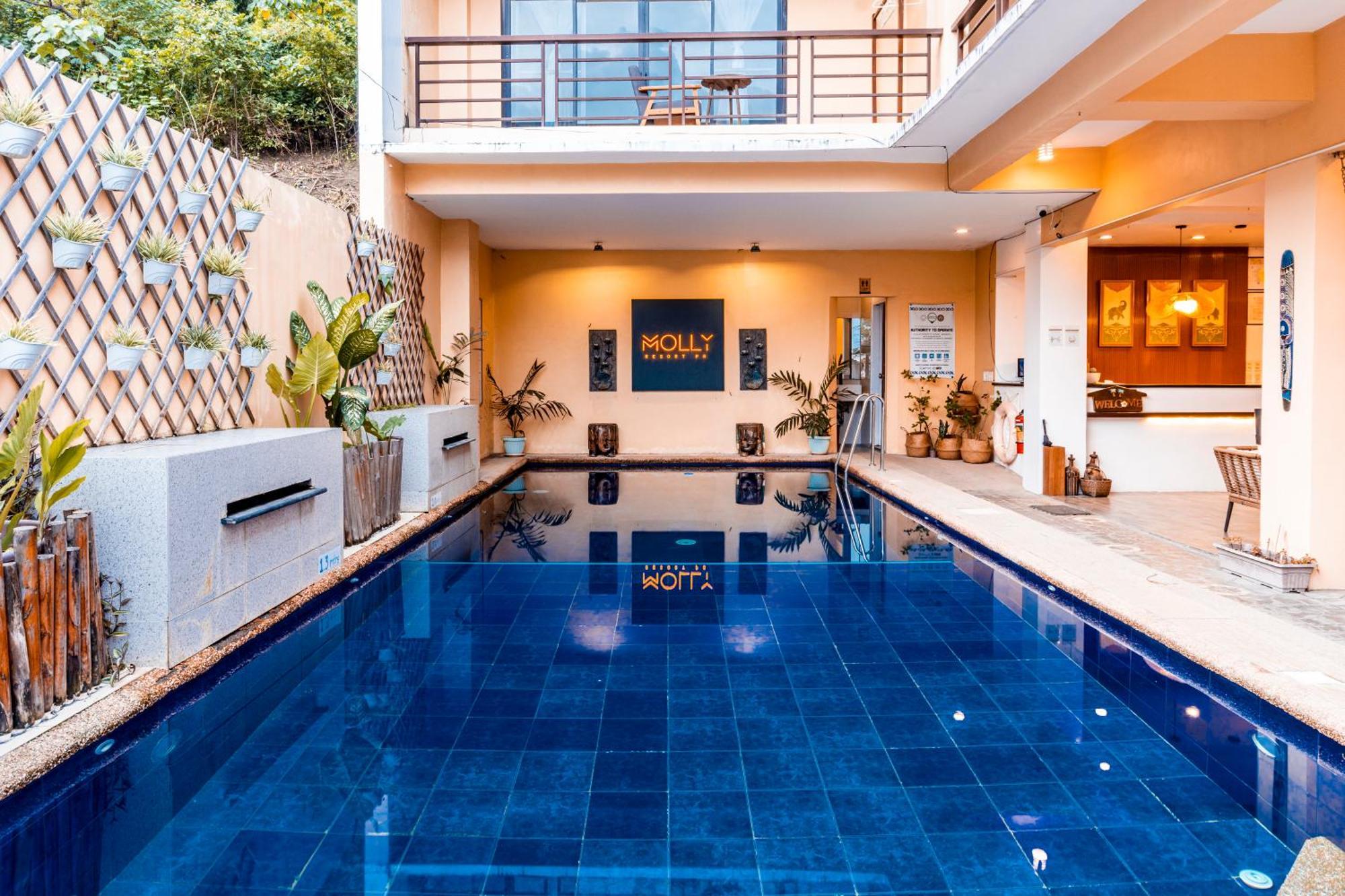 Molly Resorts Puerto Galera Eksteriør billede
